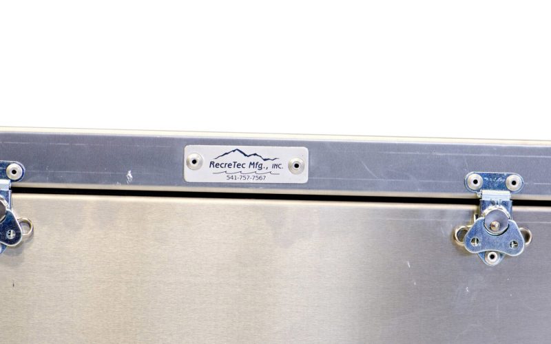 Recretec Dry Box Welded Handles Latch in 13x15x34-40 - Image 2
