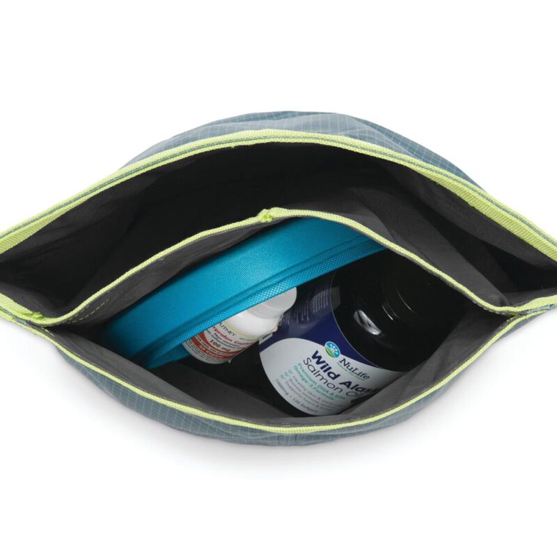 Kibble Kaddie Dog Food Travel Bag - Image 4
